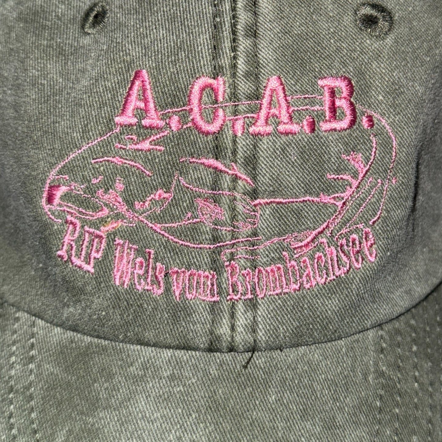 RIP WELS Cap olive-rosa