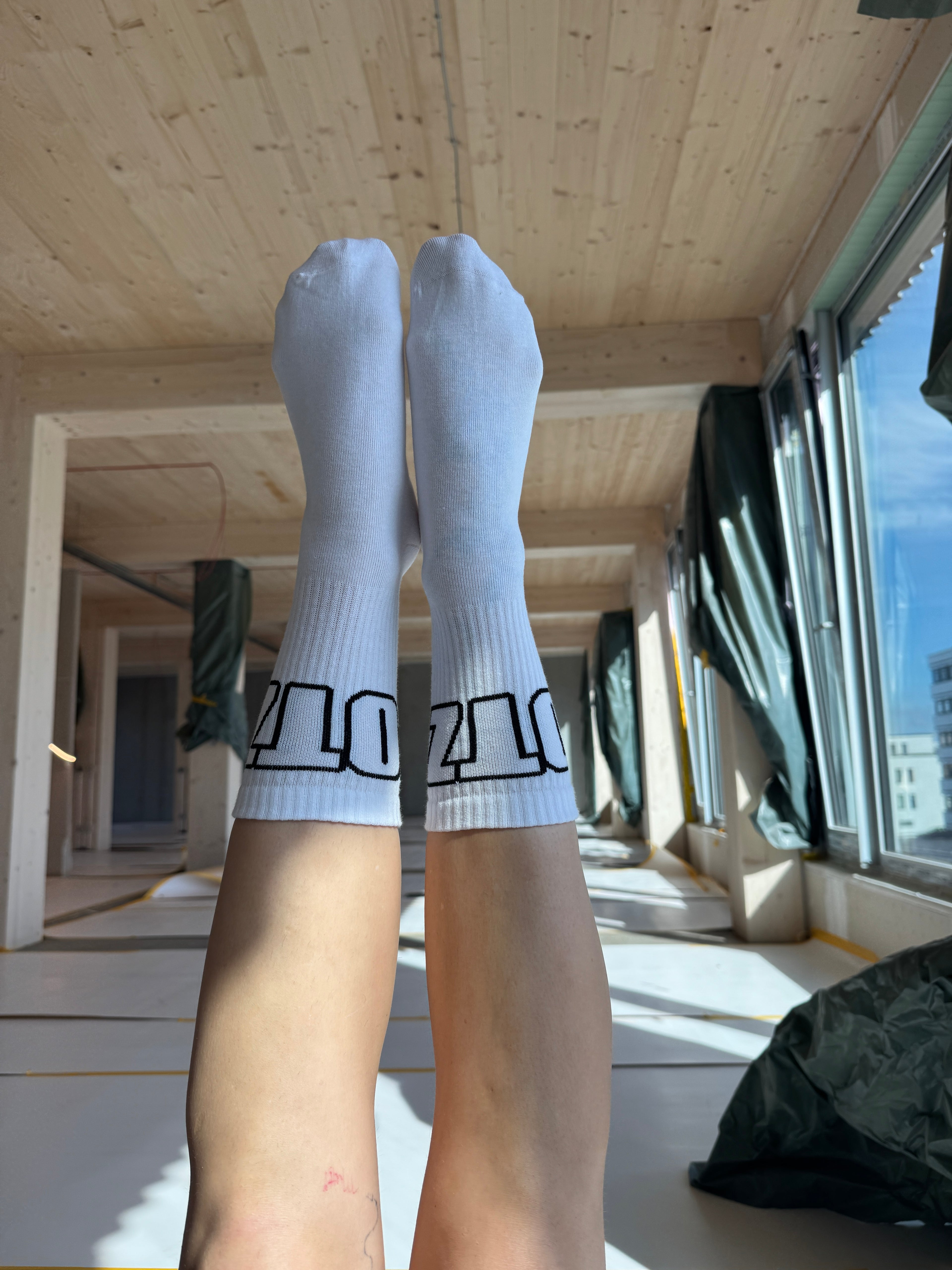 F0TZE SOCKS DIFFERENT COLORS