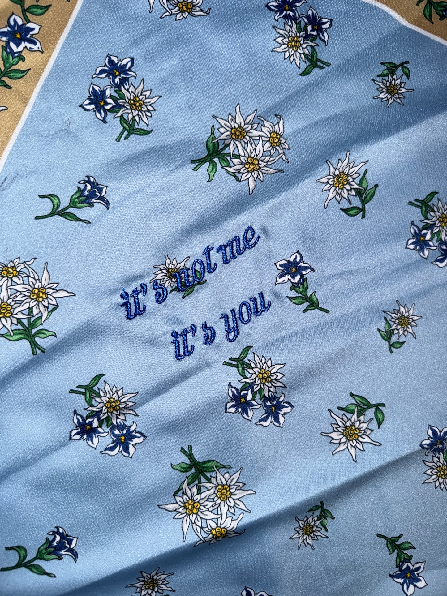 ITS NOT ME ITS YOU Besticktes Tuch Vintage
