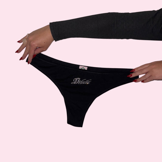 DELULU brazilian string