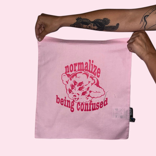 NORMALIZE BEEING CONFUSED bag