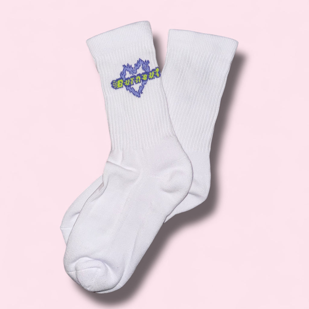 BURNOUT white socks